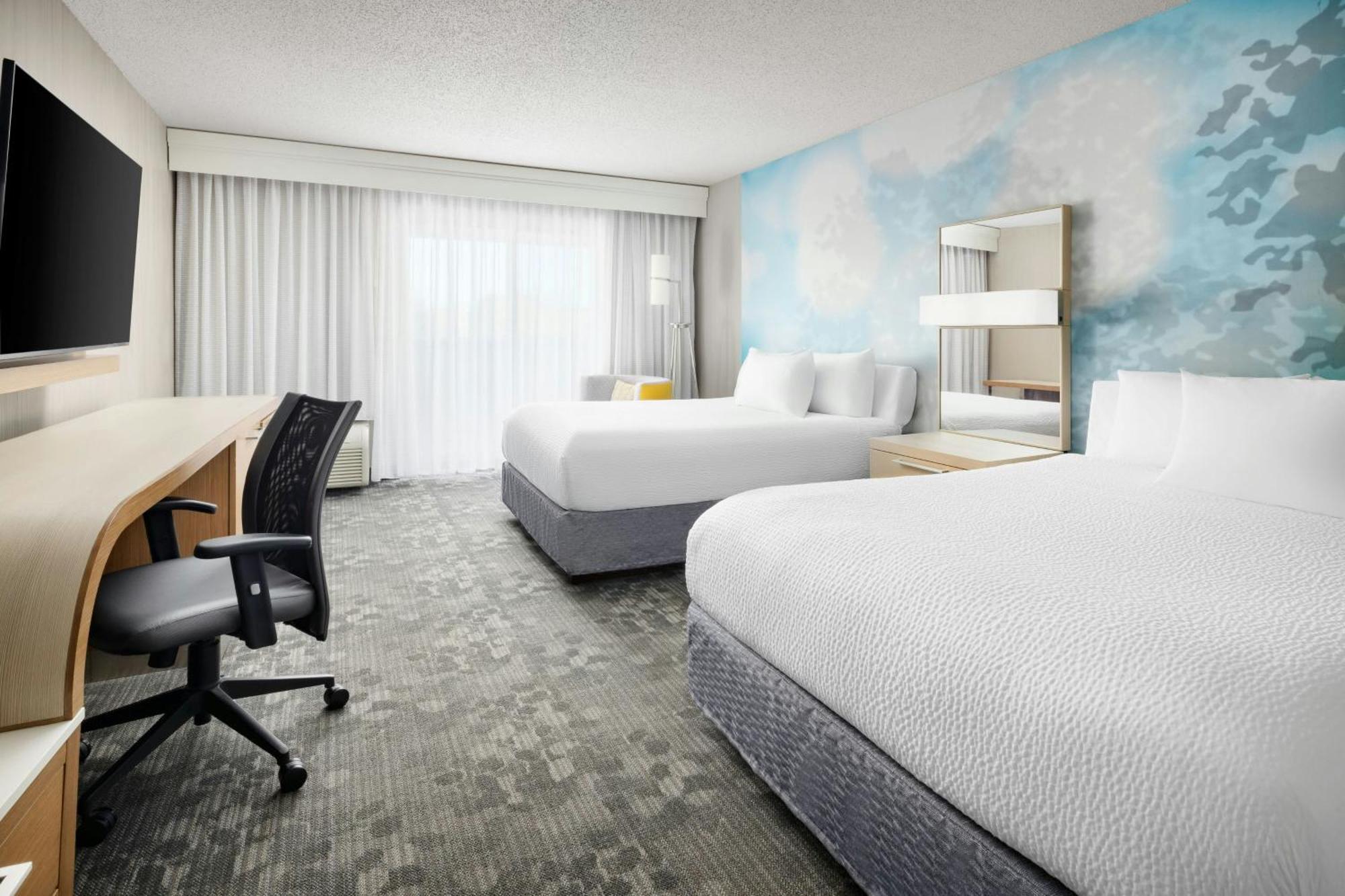 Courtyard By Marriott Concord Hotel Exterior foto